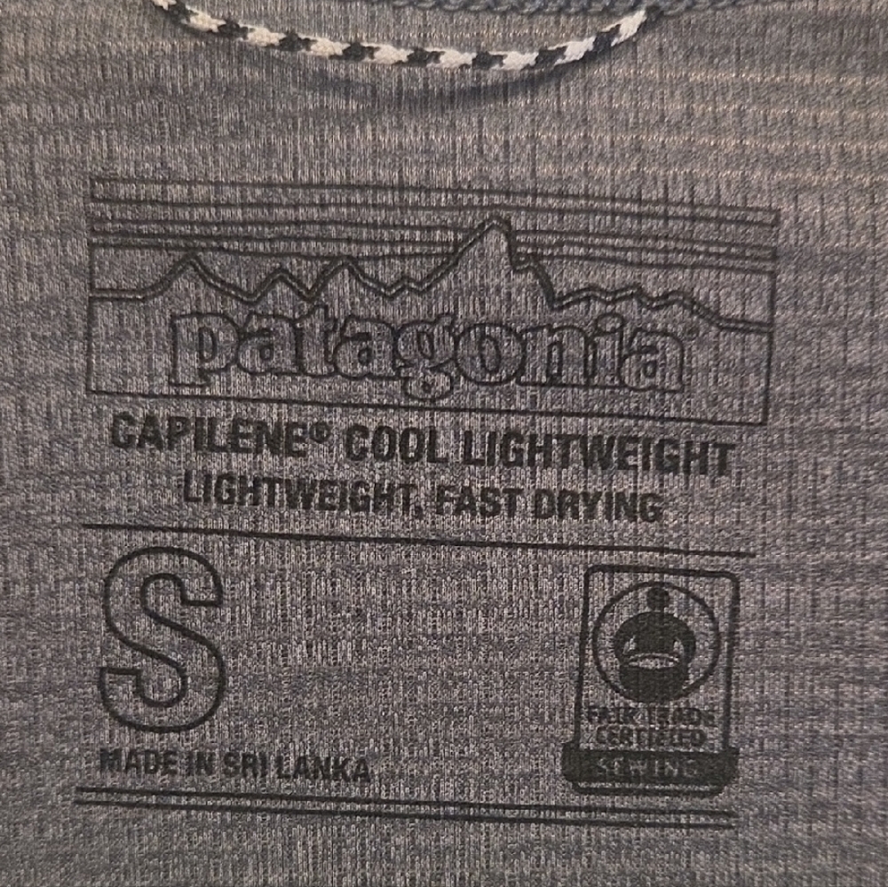 Patagonia Capilene Cool Lightweight Women's Tee in Heather Gray - Picture 3 of 9